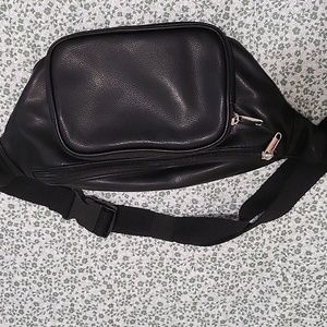 Never used Fanny pack